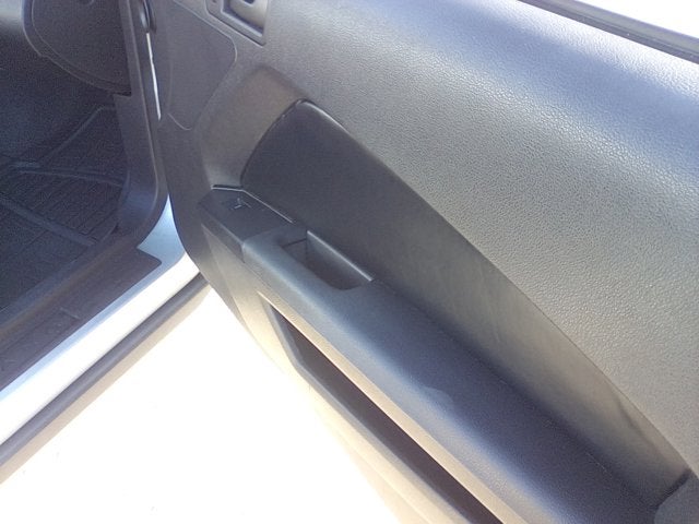 2010 Ford Mustang V6