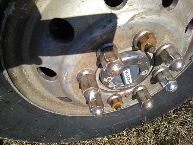 1995 Ford F-350 Chassis Cab Reg Cab 137" WB, 60.0" CA DRW 4WD