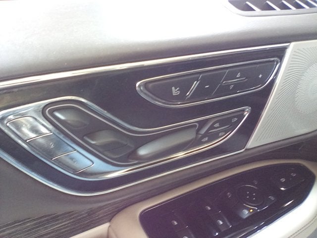 2021 Lincoln Navigator L Black Label