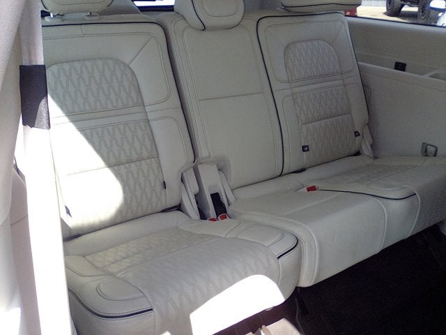 2021 Lincoln Navigator L Black Label