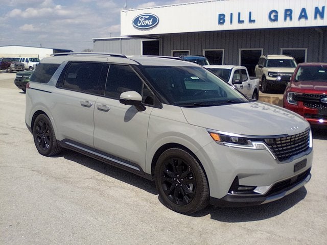 2024 Kia Carnival SX