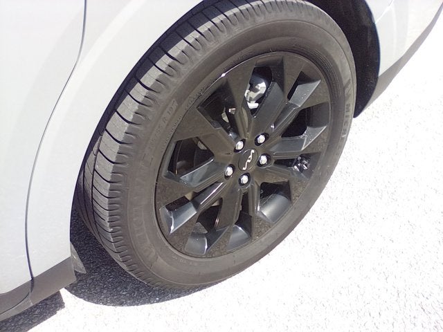 2024 Kia Carnival SX