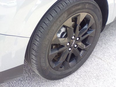 2024 Kia Carnival SX