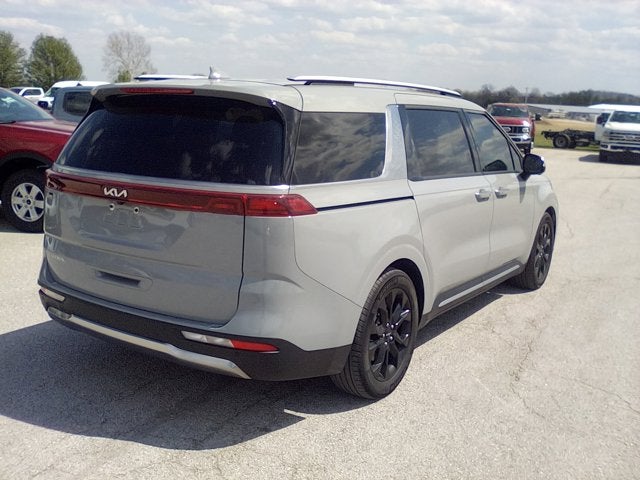 2024 Kia Carnival SX